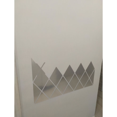 Set 58 Oglinzi Acrilice Autoadezive Luxer Model Romb dimensiune set 1 Metru partat 100 X 100 cm