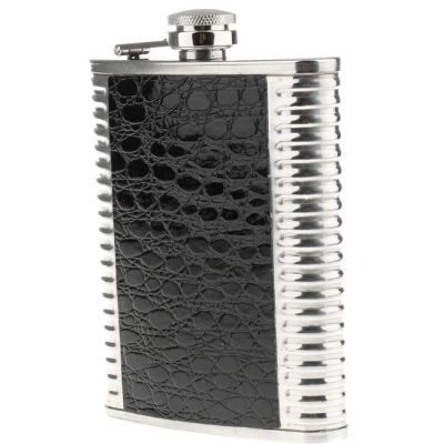 Set Cadou Plosca cu 4 Pahare si palnie model piele sarpe NEGRU