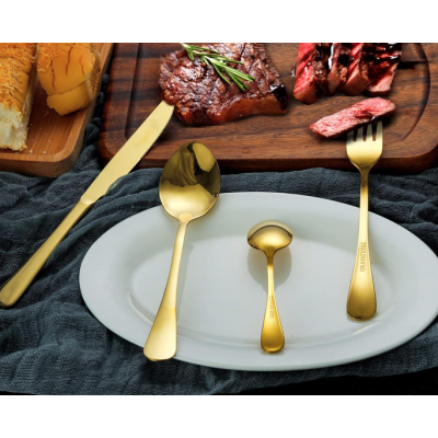 Set de tacamuri din otel inoxidabil cu suport agatat aurii 24 piese