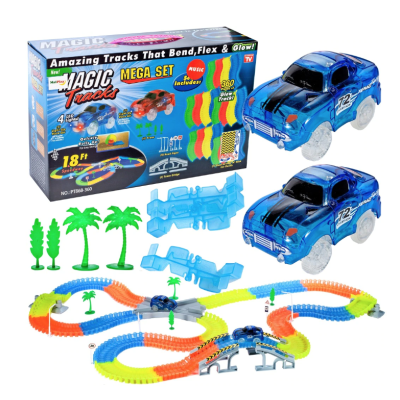 Set pista magica cu 2 masinute Amazing Tracks  Include 360 de piese