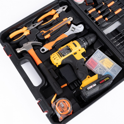 Trusa Bormasina/Autofiletanta cu percutie  110 piese 24 V cu 2 acumulatori si incarcator