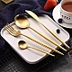 Set de 24 piese tacamuri in stil portughez- culoare auriu Set de 24 piese tacamuri in stil portughez- culoare auriu