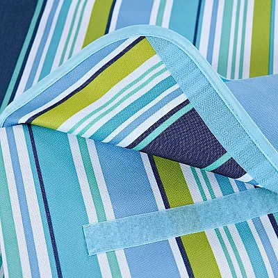 Patura de plaja/picnic tip geanta impermeabila cu dungi 130x150cm Patura de plaja/picnic tip geanta impermeabila cu dungi 130x150cm