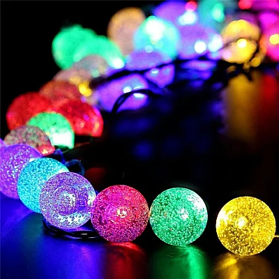 UB Ghirlanda 20m 120 LED RGB Instalatie cu Globulete Cristal Fir Alb UB Ghirlanda 20m 120 LED RGB Instalatie cu Globulete Cristal Fir Alb