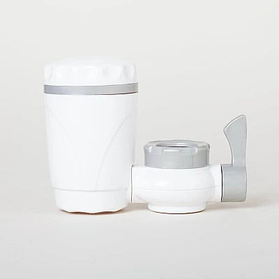Robinet de apa cu filtru pentru purificare Robinet de apa cu filtru pentru purificare