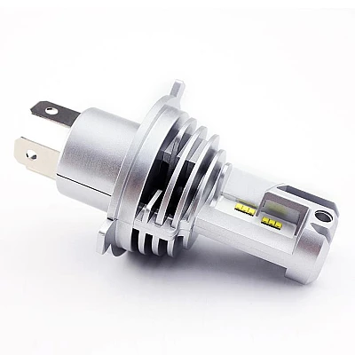 Set 2 Lampi LED M3 H4 cu doua faze putere 55W temperatura 6500K lumina alba Set 2 Lampi LED M3 H4 cu doua faze putere 55W temperatura 6500K lumina alba