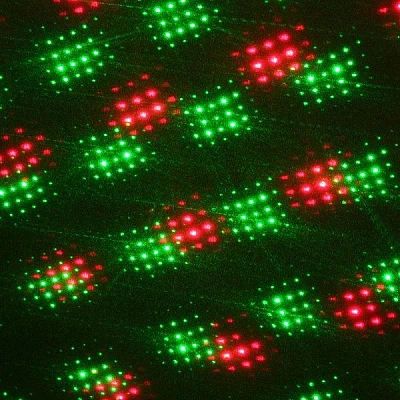 Proiector Laser Star cu joc lumini verzi si rosii Proiector Laser Star cu joc lumini verzi si rosii