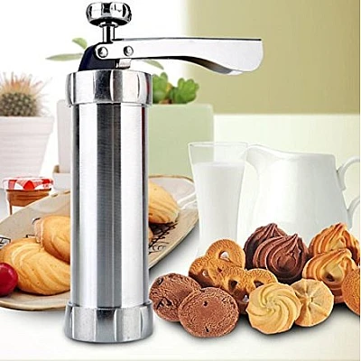 Presa de fursecuri si biscuiti cu 10 de forme incluse Presa de fursecuri si biscuiti cu 10 de forme incluse