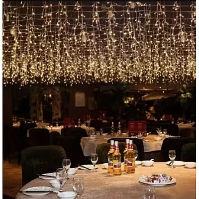 Instalatie 12 metri ALB CALD 300 LED tip turturi franjuri Instalatie 12 metri ALB CALD 300 LED tip turturi franjuri