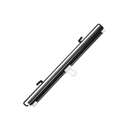 Parasolar auto cu ventuze retractabil negru 45 cm x 125 cm Parasolar auto cu ventuze retractabil negru 45 cm x 125 cm