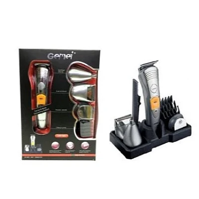 Masina de tuns Geemy Professional cu lama din titan GM-580 Gri