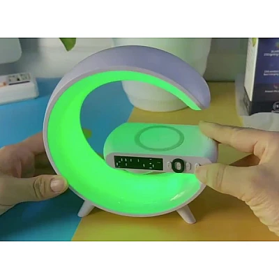 Boxa Mica bluetooth G63 cu Statie incarcare wireless si lampa RGB Boxa Mica bluetooth G63 cu Statie incarcare wireless si lampa RGB