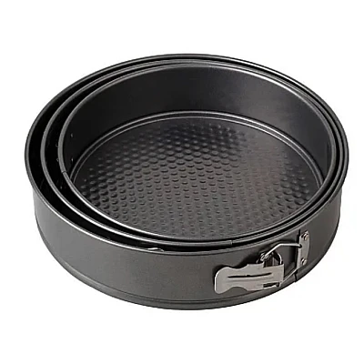 Set 3 tavi de tort cu dimensiuni diferite si fund detasabil 18-20-22 Set 3 tavi de tort cu dimensiuni diferite si fund detasabil 18-20-22