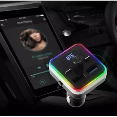 Modulator auto M26 cu Bluetooth si incarcare rapida 3.1 A Modulator auto M26 cu Bluetooth si incarcare rapida 3.1 A
