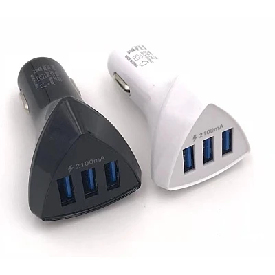 Adaptor Incarcare Bricheta Auto Cu 3 Port USB 4.2A Adaptor Incarcare Bricheta Auto Cu 3 Port USB 4.2A