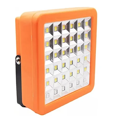 Proiector LED CC012L cu bec incarcare solara 72 LED 100W Proiector LED CC012L cu bec incarcare solara 72 LED 100W
