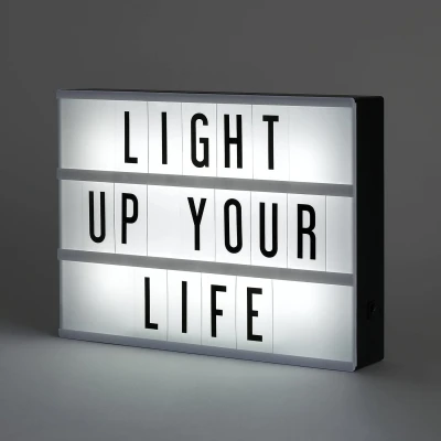 Cutie Luminoasă LED 96 Slideuri