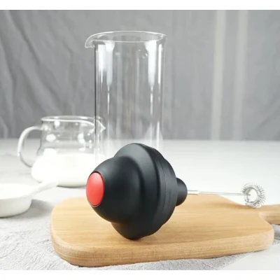 Mixer spumant de lapte pentru cafea cu recipient negru