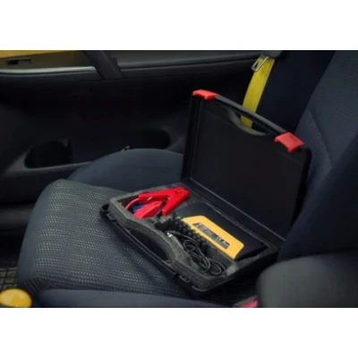 Kit pornire auto moto pentru baterie descarcata cu powerbank LED USB