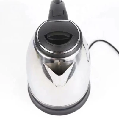 Cana fierbator Scarlett Inox 1500W capacitate 2L Declansare automata Inox/Negru