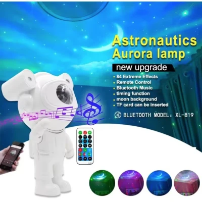 Proiector LED de Stele in forma de astronaut cu Stickere