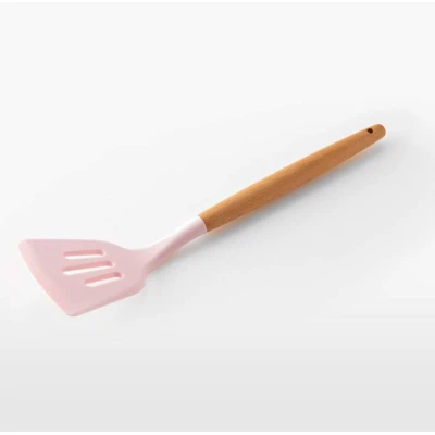 Set 12 ustensile de bucătărie cu mâner de lemn roz