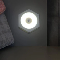 Set 3 Lampi Hexagonale LED Cob cu telecomanda si Butoane individuale