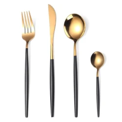 UB Set de 24 piese tacamuri in stil portughez- culoare negru si auriu