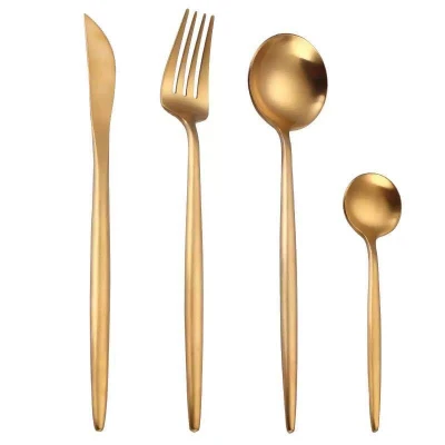 Set de 4 piese tacamuri in stil portughez- culoare auriu
