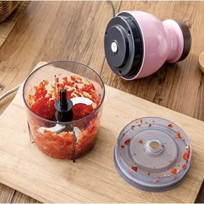 Tocator QUATRE multifunctional pentru legume si fructe Roz 600 ml