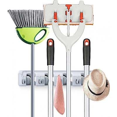 Suport de perete pentru 4 maturi si mopuri Broom Holder Suport de perete pentru 4 maturi si mopuri Broom Holder