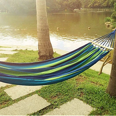Hamac VERDE cu bara de lemn  80x200 din bumbac