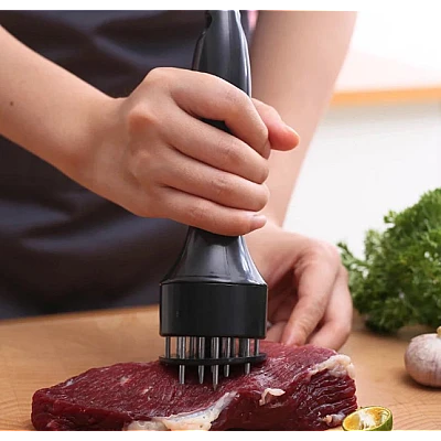 Aparat pentru fragezire carne