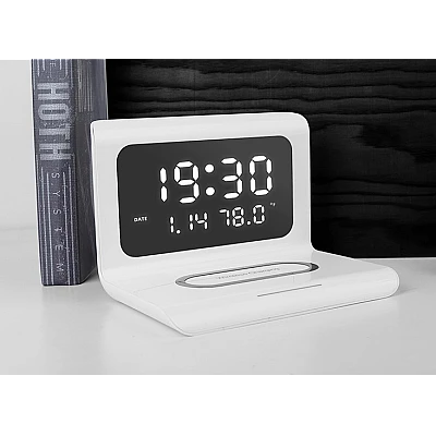 Ceas cu afisaj digital si alarma cu statie de incarcat wireless si incarcare rapida. Ceas cu afisaj digital si alarma cu statie de incarcat wireless si incarcare rapida.