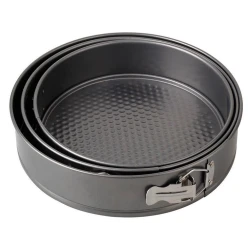 Set 3 tavi de tort cu dimensiuni diferite si fund detasabil 22-24-26 Set 3 tavi de tort cu dimensiuni diferite si fund detasabil 22-24-26