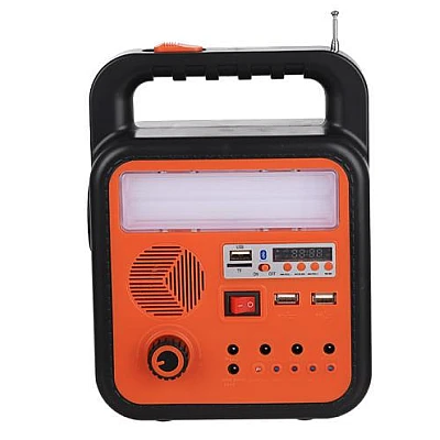 Kit solar YC-T02 cu lanterna si 3 becuri Kit solar YC-T02 cu lanterna si 3 becuri