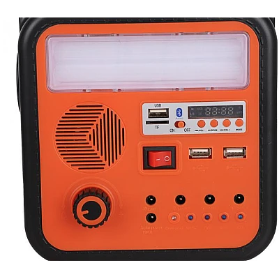 Kit solar YC-T02 cu lanterna si 3 becuri Kit solar YC-T02 cu lanterna si 3 becuri