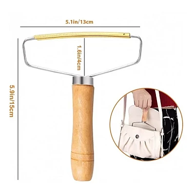 Set 2 x Perie pentru scame si parul de animale, maner de lemn Set 2 x Perie pentru scame si parul de animale, maner de lemn
