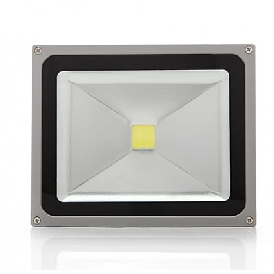 Proiector LED Exterior 50W 220V Proiector LED Exterior 50W 220V
