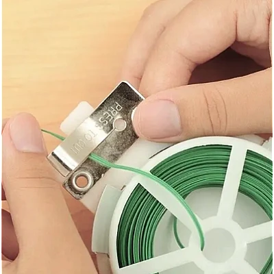 Rola cu sfoara de plastic pentru legat 50 m Rola cu sfoara de plastic pentru legat 50 m