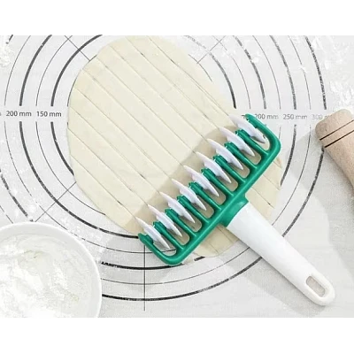 Rola pentru fasii aluat Rola pentru fasii aluat