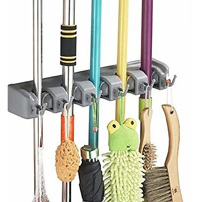 Suport de Perete pentru Maturi si Mopuri cu 6 Carlige Broom Holder Suport de Perete pentru Maturi si Mopuri cu 6 Carlige Broom Holder
