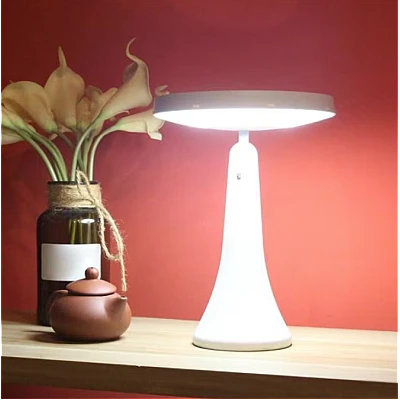 Oglinda Cosmetica si Lampa 2in1 cu 3 Moduri de Iluminare si Senzor Tactil Oglinda Cosmetica si Lampa 2in1 cu 3 Moduri de Iluminare si Senzor Tactil
