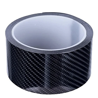Banda Adeziva Protectie si Tuning Auto Interior sau Exterior Carbon MD Banda Adeziva Protectie si Tuning Auto Interior sau Exterior Carbon MD