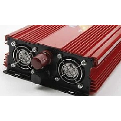 Invertor AUTO 1000W 12v-220v de tensiune Invertor AUTO 1000W 12v-220v de tensiune