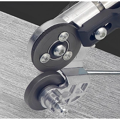 Adaptor electric pentru placi metalice Adaptor electric pentru placi metalice