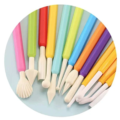 Set 9 ustensile modelatoare pentru fondant A69010 Set 9 ustensile modelatoare pentru fondant A69010