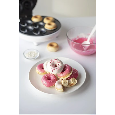 Aparat pentru 7 gogosi Sonifer Donut Maker SF 6076 Aparat pentru 7 gogosi Sonifer Donut Maker SF 6076