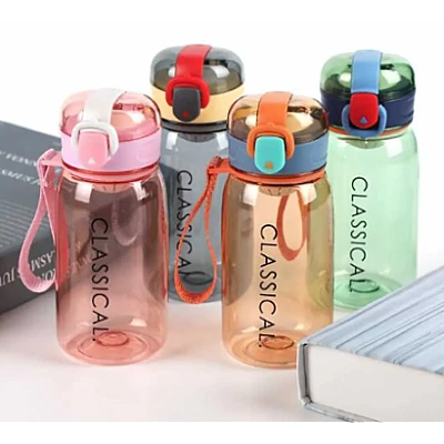 Sticla de apa pentru sport capacitate 600 ml din material rezistent Sticla de apa pentru sport capacitate 600 ml din material rezistent