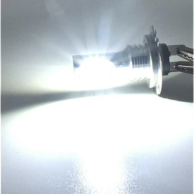 Set 2 becuri auto LED H7 3570 7000LM 2SMD temperatura culoare 6000K putere 80W ZD Set 2 becuri auto LED H7 3570 7000LM 2SMD temperatura culoare 6000K putere 80W ZD